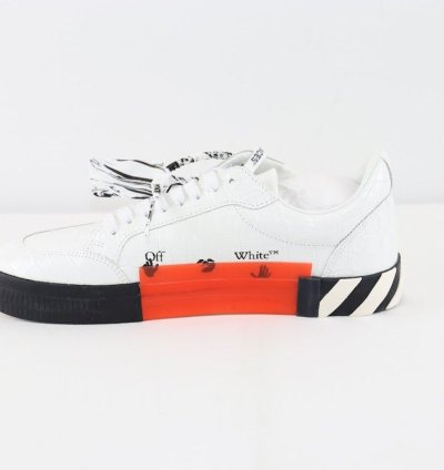 O1rshd1 Low Vulcanized Croco Leather Sneaker In White