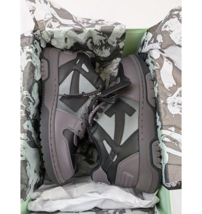 O1rshd1 Low-top Sneakers Out Of Office Lea Gradient Black