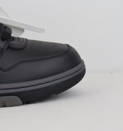 O1rshd1 Out Of Office Sneakers In Black