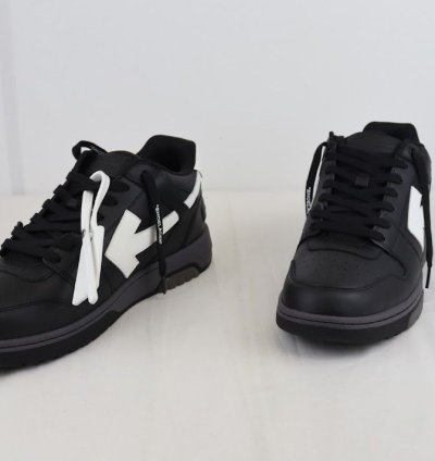 O1rshd1 Out Of Office Sneakers In Black