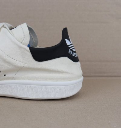 O1rshd1 Stain Smith Adidas Shoes In Off White Black