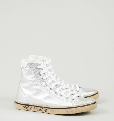 O1w1db10324 Street 05 Liver Moon Sneakers In Silver
