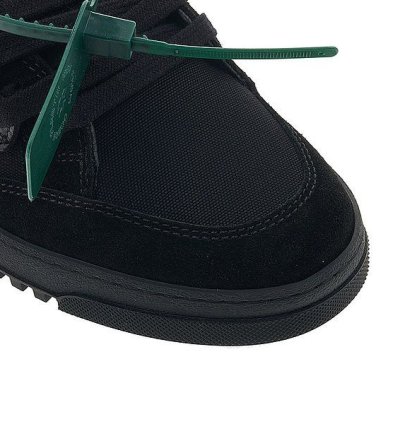 O1w1db10824 5 0 Sneaker In Black
