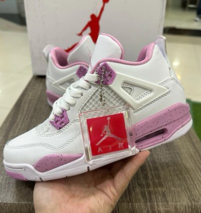 Jordan 4 Pink Oreo