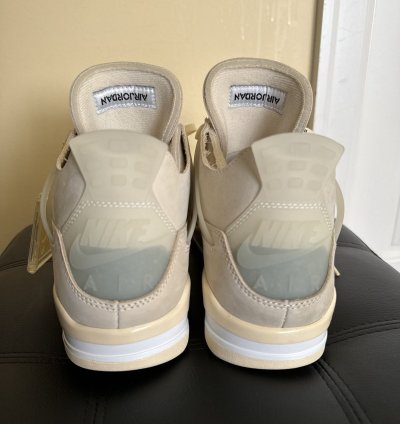 Off White Jordan 4