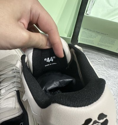 Off White Out Of Office Off-white - Beige Black