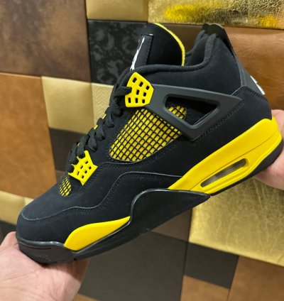 Jordan 4 Yellow Thunder