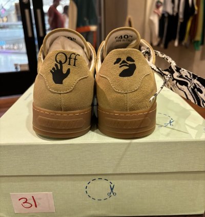 Off-white 2 0 Low Sneakers Wheat Brand New