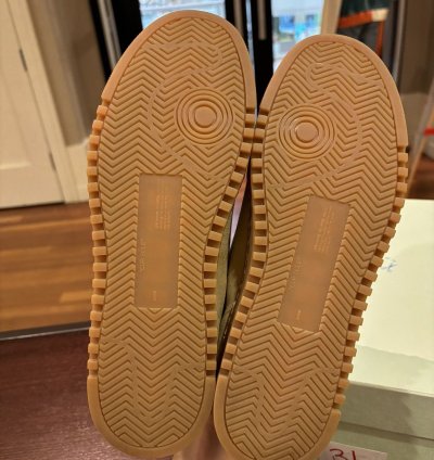 Off-white 2 0 Low Sneakers Wheat Brand New