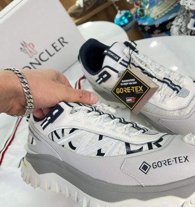 Moncler Trailgrip Gtx Silver White