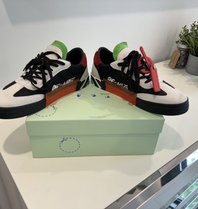 Off-white Floating Arrow Vulcanized Low Black Green Red