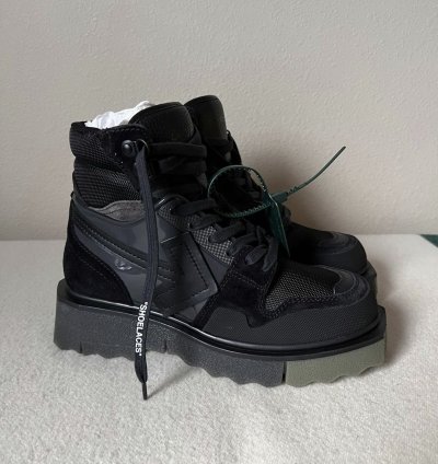 Off-white Hiking Sponge Sneaker Boots