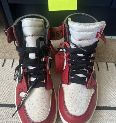 Off-white Jordon 1 Chicago