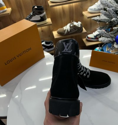 Louis Vuitton X Timberland Ankle Boot Black
