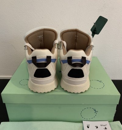 Off-white Midtop Sponge Snkrs Pristine