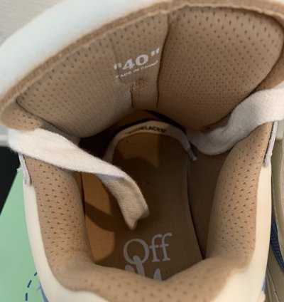 Off-white Midtop Sponge Snkrs Pristine