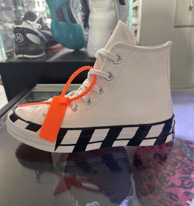 Off-white Nike Converse Chuck Taylor Size 5 New