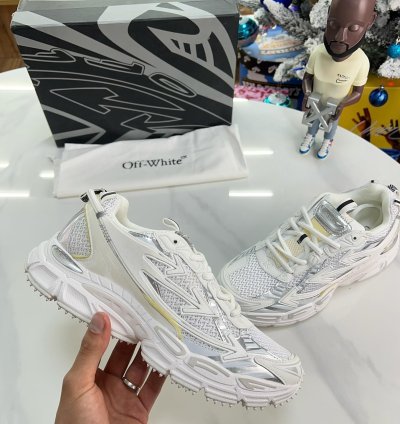 Off-white Be Right Back White