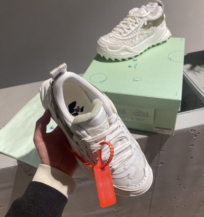 Off-white Odsy Sneaker