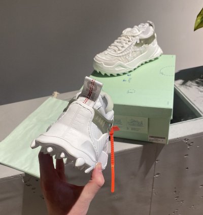 Off-white Odsy Sneaker