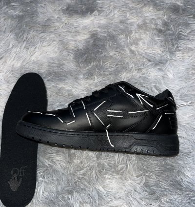Off-white Out Of Office