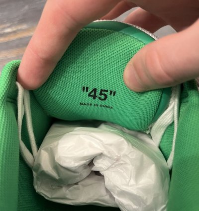 Off-white Out Of Office Black Green