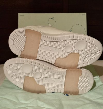 Off-white Out Of Office For Walking