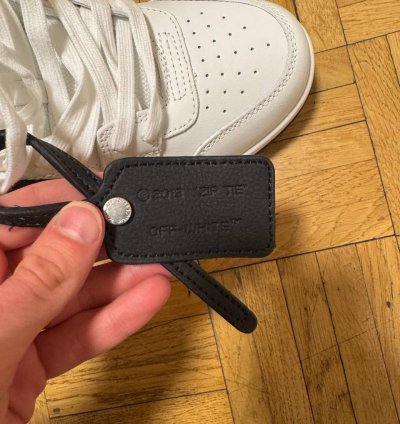 Off-white Out Of Office White-black