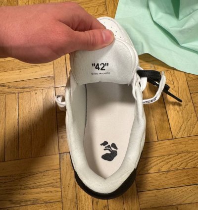 Off-white Out Of Office White-black