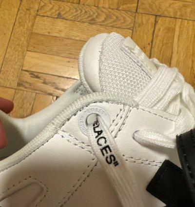 Off-white Out Of Office White-black