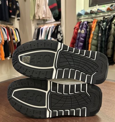 Off-white Runner Low Top