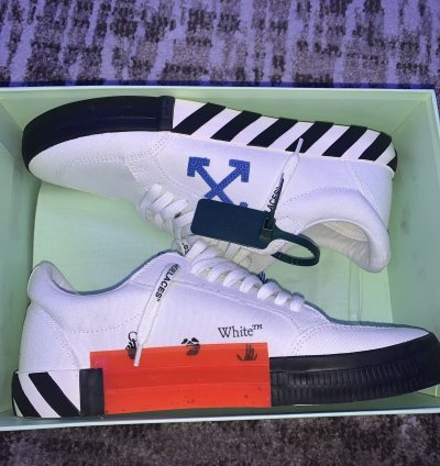 Off-white Vulcanized Canvas Shoes