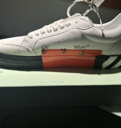 Off-white Vulcanized Low
