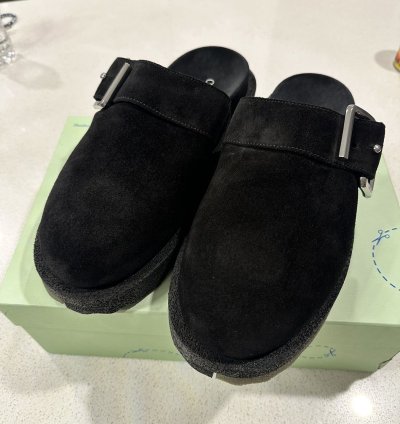 Offwhite Clogs