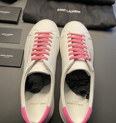 Rare Brand New Limited Edition Andy Runway Leather Sneakers