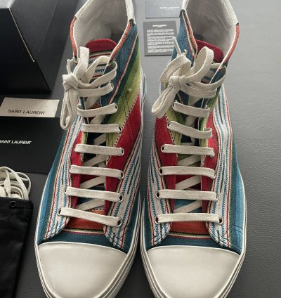 Rare Runway Brand New Moon Plus Distressed Ripped Sneaker