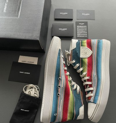 Rare Runway Brand New Moon Plus Distressed Ripped Sneaker