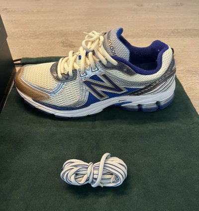 price Firm Ald New Balance 860v2 - Blue - Size 9 5