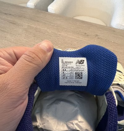 price Firm Ald New Balance 860v2 - Blue - Size 9 5