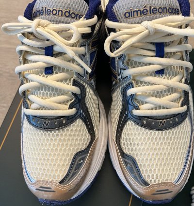 price Firm Ald New Balance 860v2 - Blue - Size 9 5