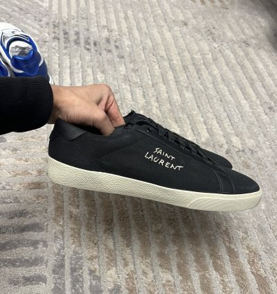 Saint Laurent Court Sl 06