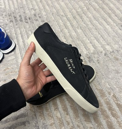Saint Laurent Court Sl 06