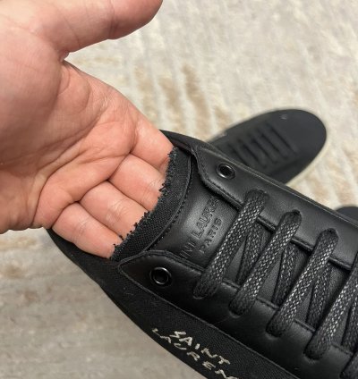 Saint Laurent Court Sl 06