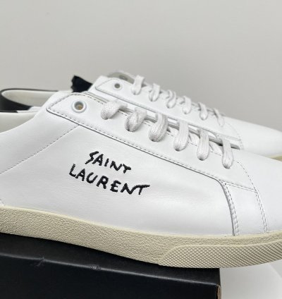Saint Laurent Signa Low Top Sneakers