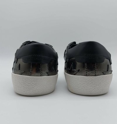 Saint Laurent Sl06 20 Court Classic Star Sneakers