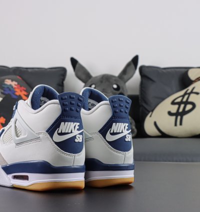 Nike Sb X Nike Air Jordan 4 Navy Dr5415-100