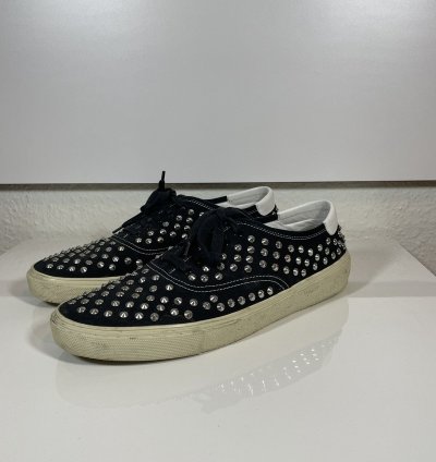 Saint Laurent Ysl Studded Low Trainers Sneakers Vu 377373