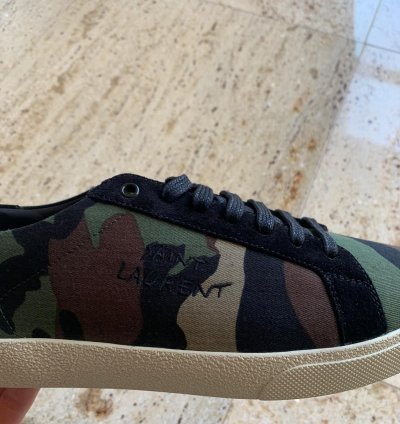 Signature Low Top Sneakers In Camo