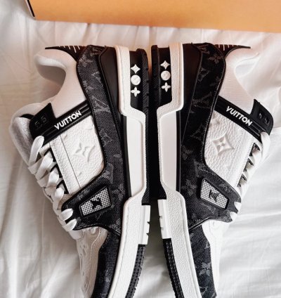 Lv Trainer Sneaker black White Monogram