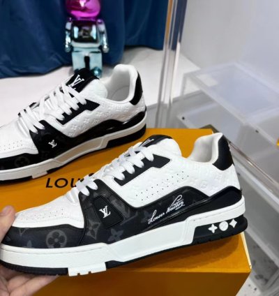 Lv Trainer Sneaker black White Monogram